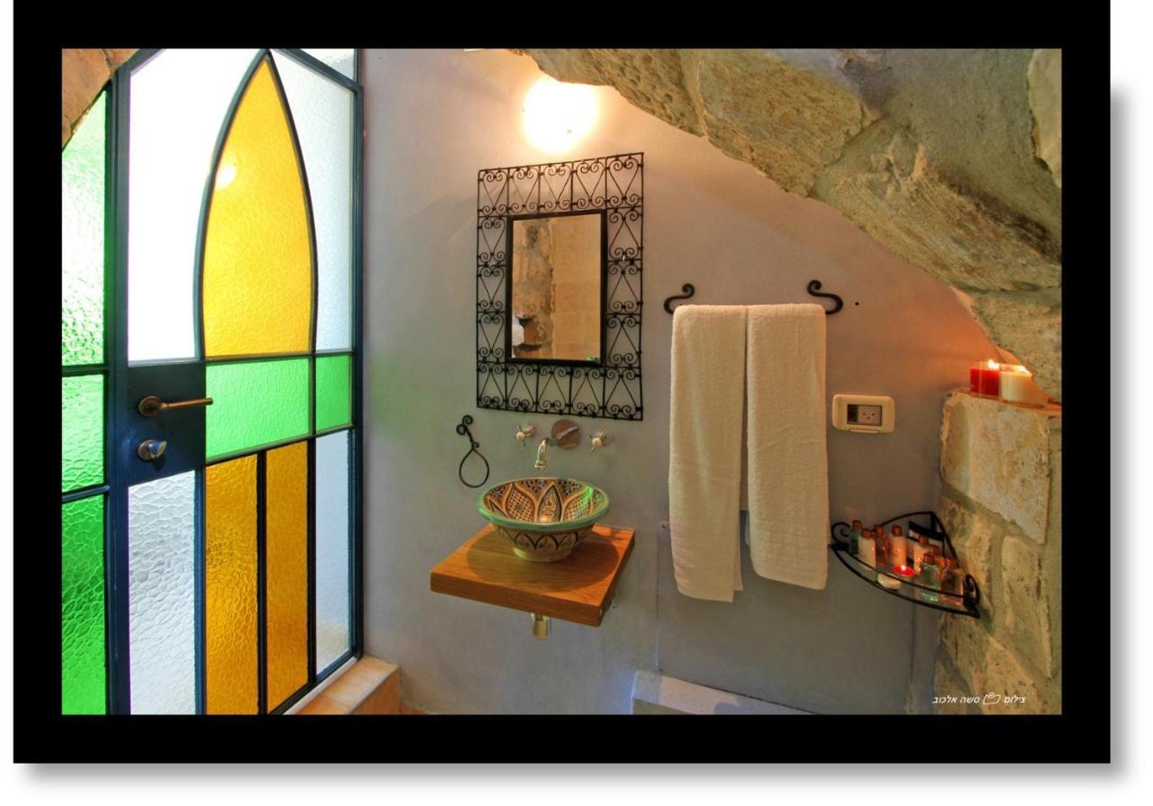 Beit Ha'Omanim Hotel Safad Eksteriør billede