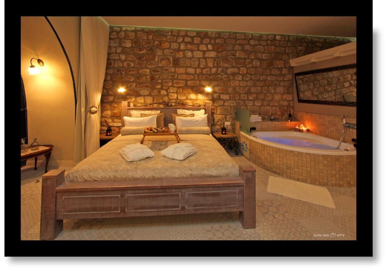 Beit Ha'Omanim Hotel Safad Eksteriør billede
