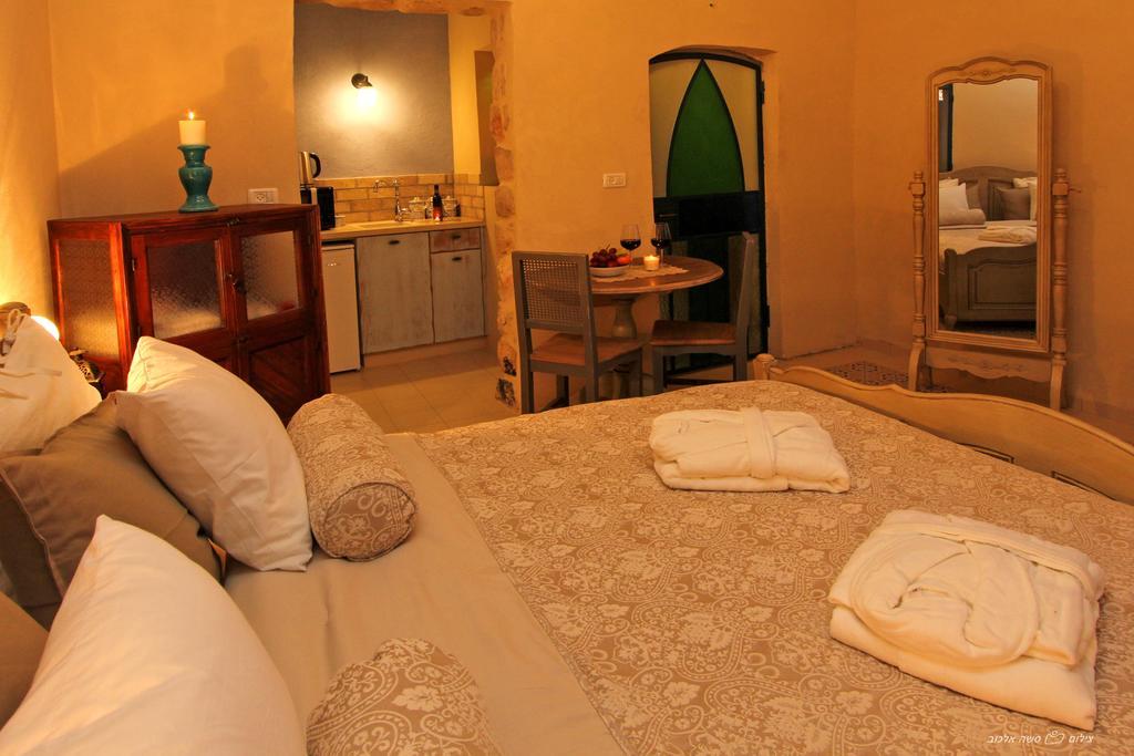 Beit Ha'Omanim Hotel Safad Værelse billede