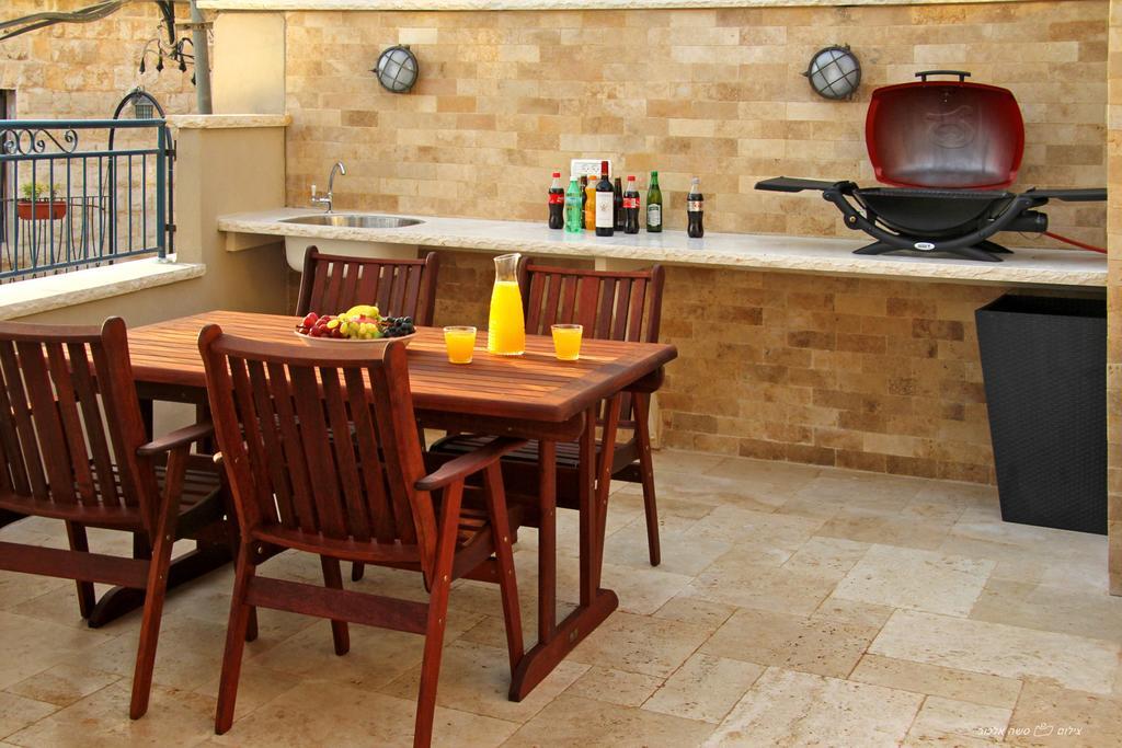 Beit Ha'Omanim Hotel Safad Eksteriør billede