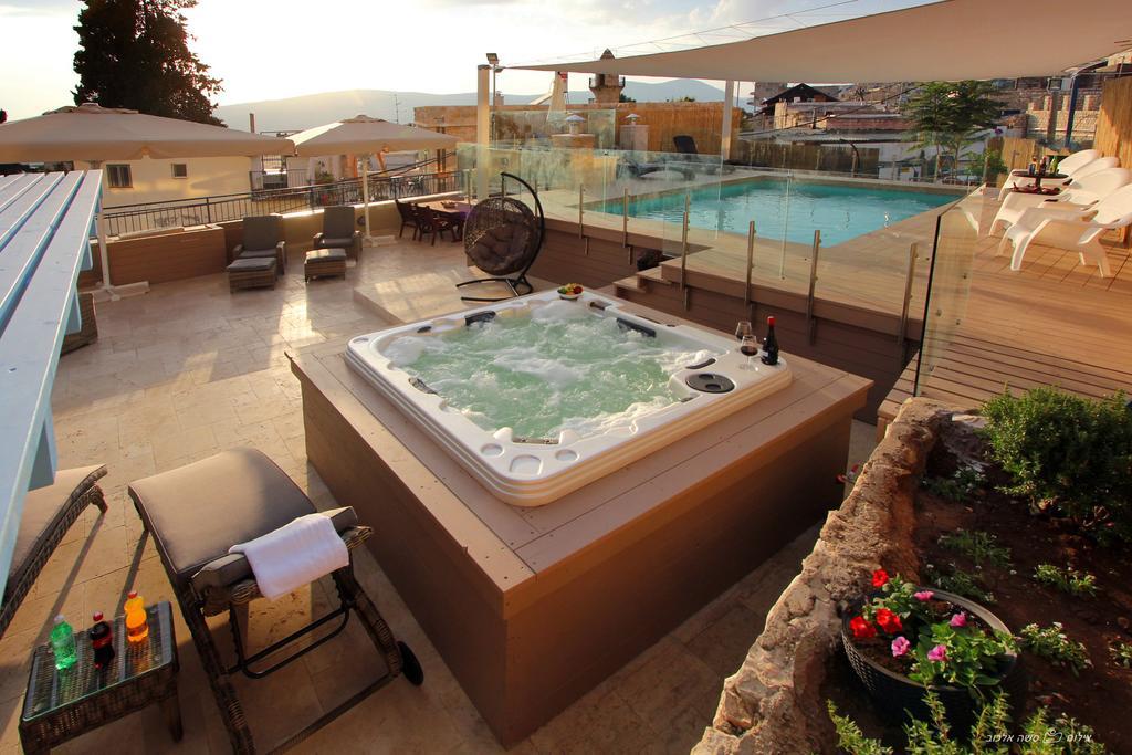 Beit Ha'Omanim Hotel Safad Eksteriør billede