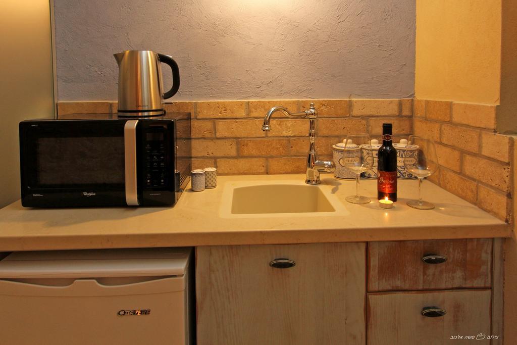 Beit Ha'Omanim Hotel Safad Værelse billede