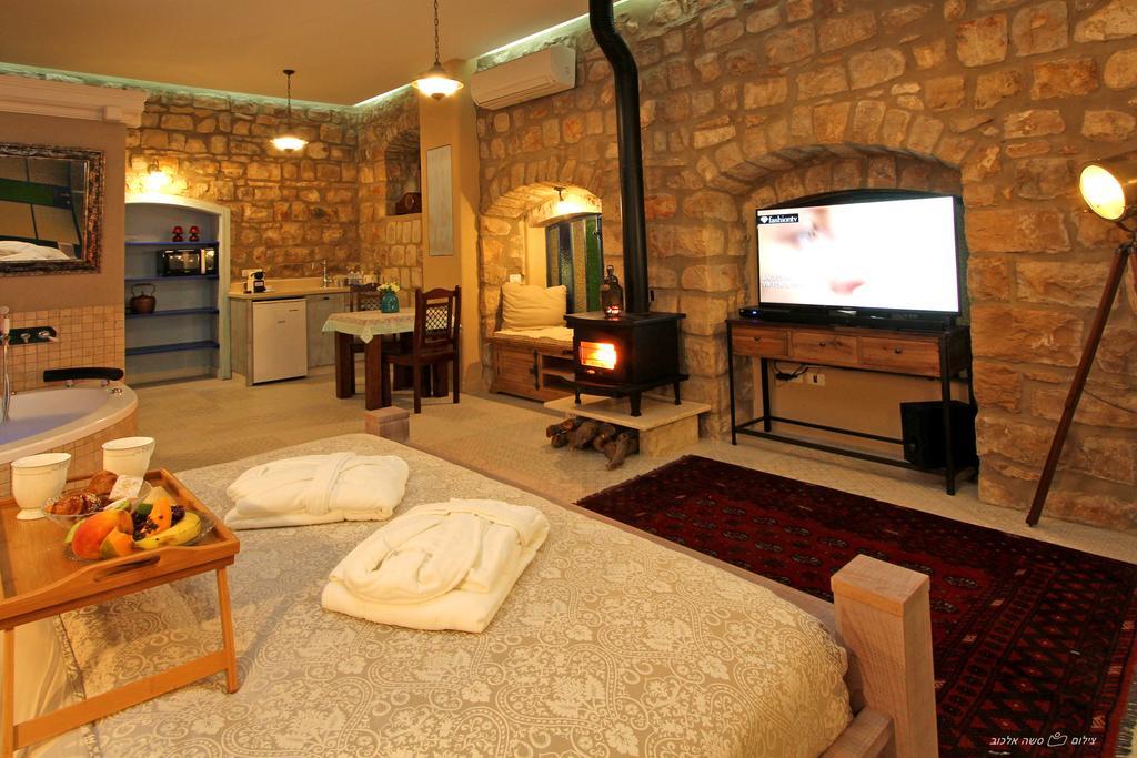 Beit Ha'Omanim Hotel Safad Værelse billede
