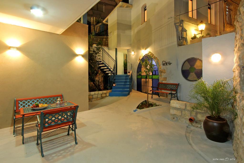 Beit Ha'Omanim Hotel Safad Eksteriør billede